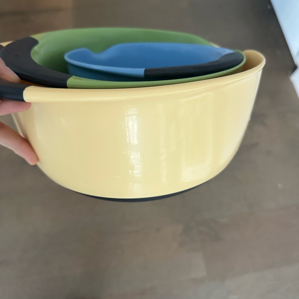 OXO set of 3 mixing bowls - Picture 3 of 6